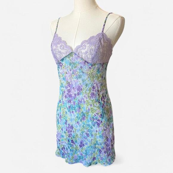 VTG Y2K Victoria's Secret Pastel Floral Spring Lace Tie Back Babydoll Slip S - Picture 4 of 8